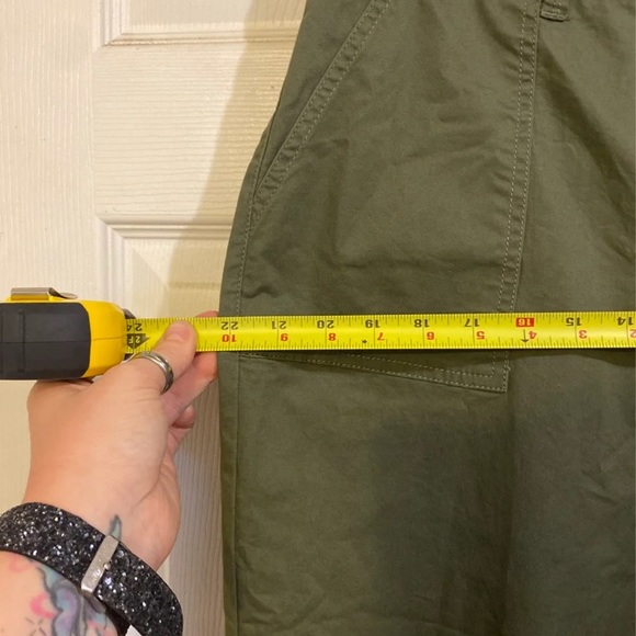 SOLD***3/$45***NWT Army Green Pants Size 16 - Picture 6 of 6